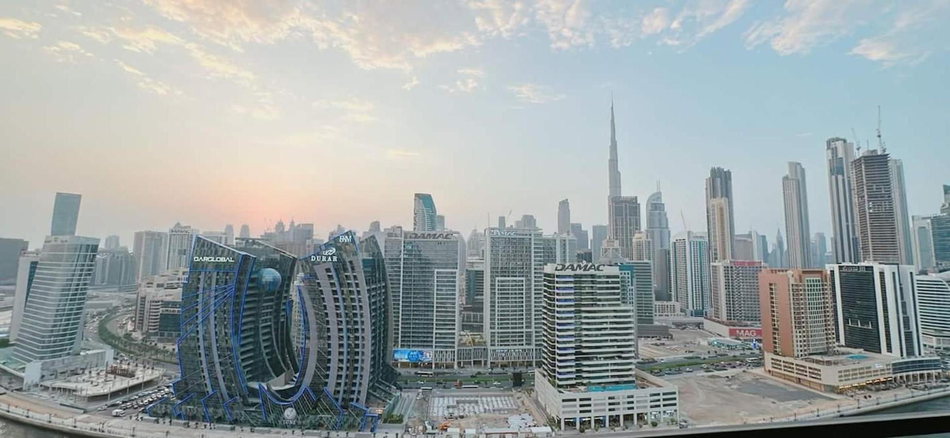 Premium 2br Burj Khalifa View Pool Access Apartment *