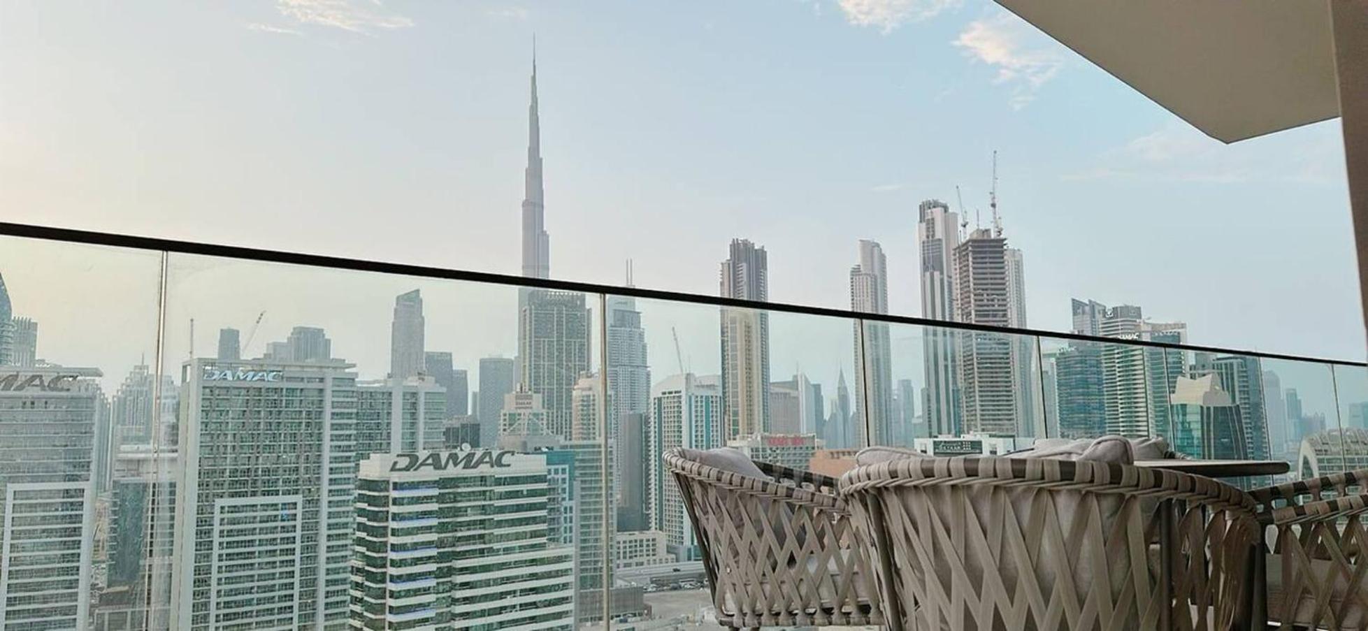 Premium 2br Burj Khalifa View Pool Access Apartment